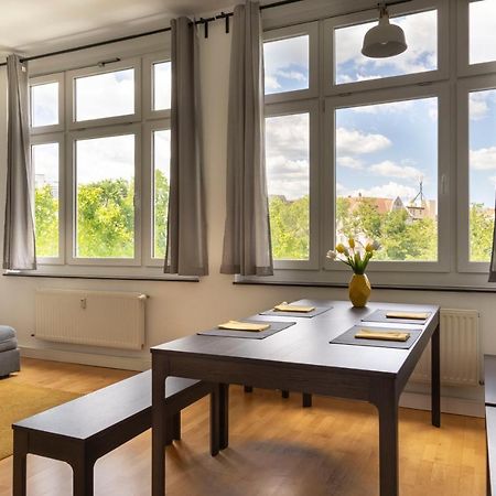 Central +3Br +Big Living Room Next To U-Station Berlin Extérieur photo